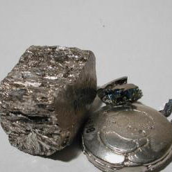 Base Bismuth, Bi