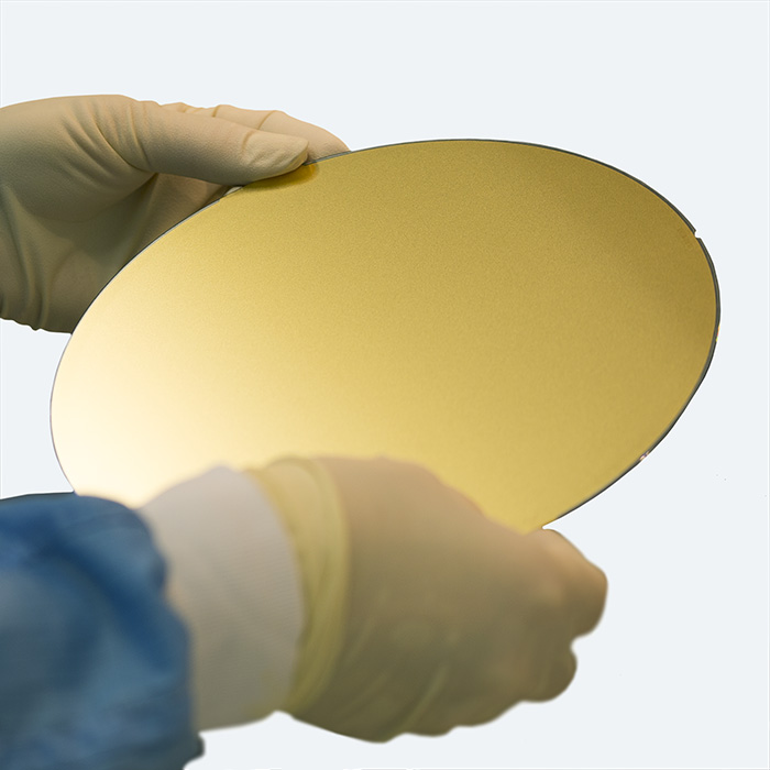 Vacuum coatings on wafers and silicon substrates
